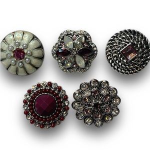 NWOT - Magnolia and Vine Pink Themed 5-piece Set of Snaps.